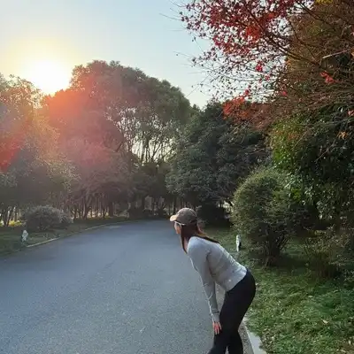 杜静
